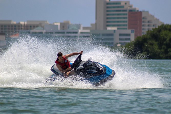 Jet Ski Rentals in Cancun: 30-Minute Option (Shared Jetski) - Meeting at Boulevard Kukulcan and the Cash-Only Dock Fee