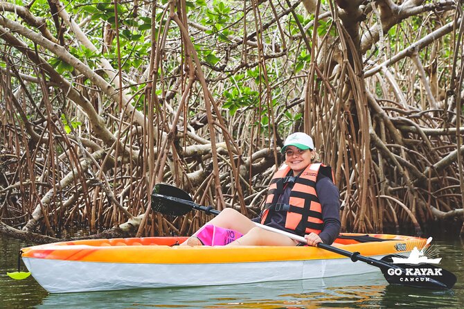 Kayak Tour at Sunset in Cancun - Small Groups, Real Instruction: What the Guides Do Well