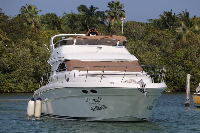 Luxury Yacht in Paradise and snorkel by Isla Mujeres - Snorkeling Near Isla Mujeres with Gear Included