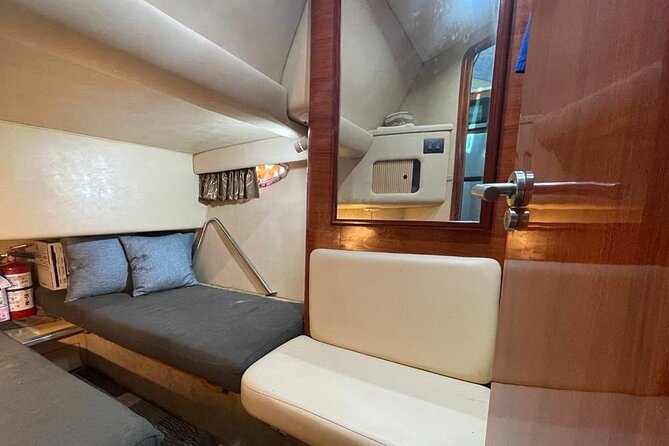 Luxury Yacht in Paradise and snorkel by Isla Mujeres - Price and Value for Groups Up to 15