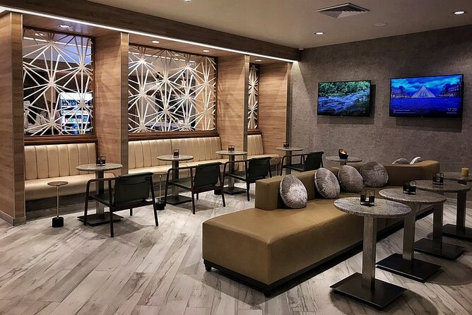 Mera VIP Lounge at Cancun International Airport - Smoking Areas, Media, and Other Small Comforts