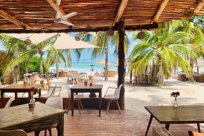 Private flight to Holbox from Cancun - Holbox Arrival: Aerodrome Drop-Off and Hotel Transfer