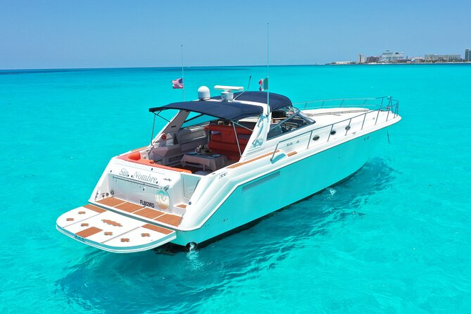 Private Luxury Yacht 55FT Rental in Cancun - Crew and On-Board Comfort: Captain-Handled, Playlist-Friendly