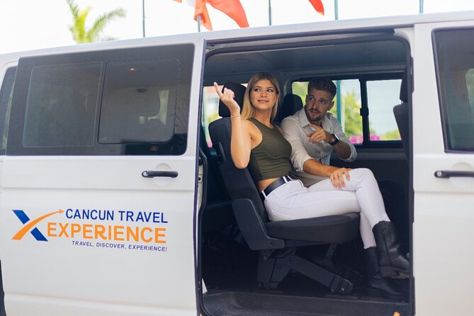 Private One Way or Roundtrip Transportation to Cancun Hotels - Meeting Your Driver: Signs, Terminals, and the Waiting-Time Windows