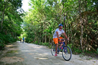 Rio Secreto Nature Reserve: Bicycle, Rappel & Ziplines Tour - Safety gear and rules that shape your experience