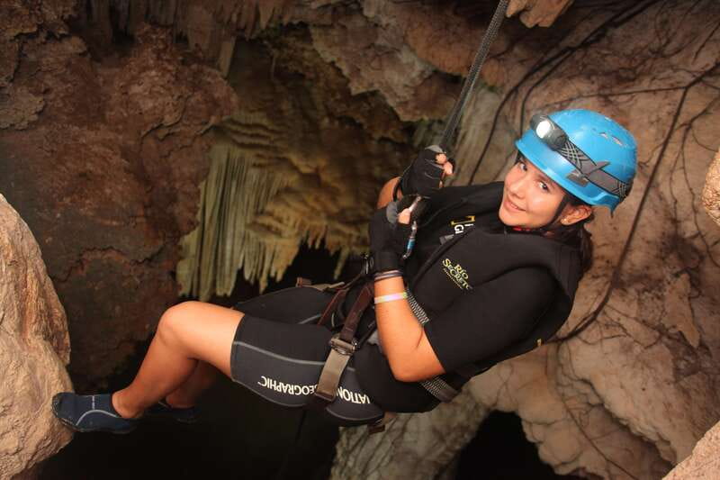 Rio Secreto Nature Reserve: Bicycle, Rappel & Ziplines Tour - Rappelling toward Xibalbá: the adrenaline moment with structure