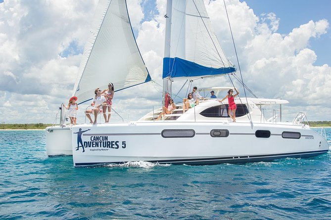 Riviera Maya Luxury Snorkeling Cruise with Lunch and Drinks - Who Should Book This Catamaran Snorkeling Cruise