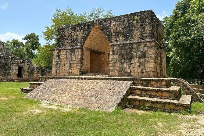 Small Group Tour to Chichen Itza, Cenote and Ekbalam from Cancun - Ek Balam’s Acropolis Pyramid: Climb the Highest Point in the Jungle